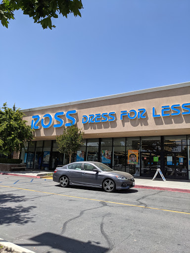 Clothing Store «Ross Dress for Less», reviews and photos, 2845 Cochran St, Simi Valley, CA 93065, USA