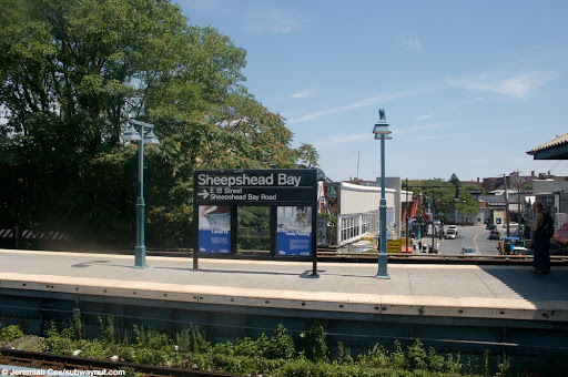 Verizon Wireless, 1517 Sheepshead Bay Rd, Brooklyn, NY 11235, USA, 