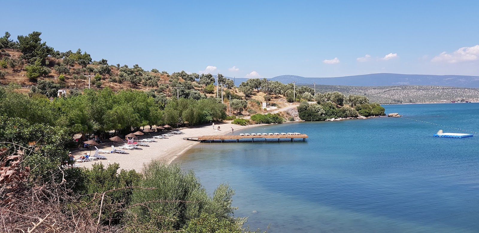 Fotografie cu Water Villas Beach cu o suprafață de nisip strălucitor