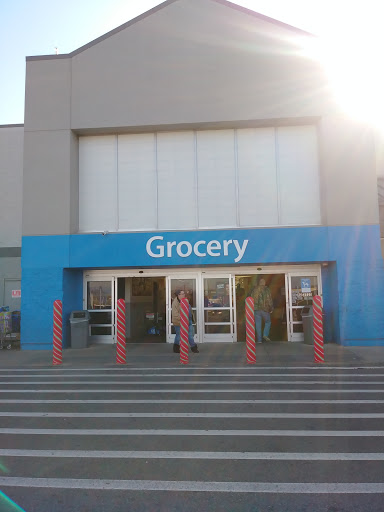 Department Store «Walmart Supercenter», reviews and photos, 1015 New Moody Ln, La Grange, KY 40031, USA