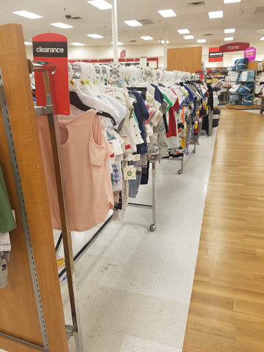 Department Store «T.J. Maxx», reviews and photos, 239 Memorial Ave, West Springfield, MA 01089, USA