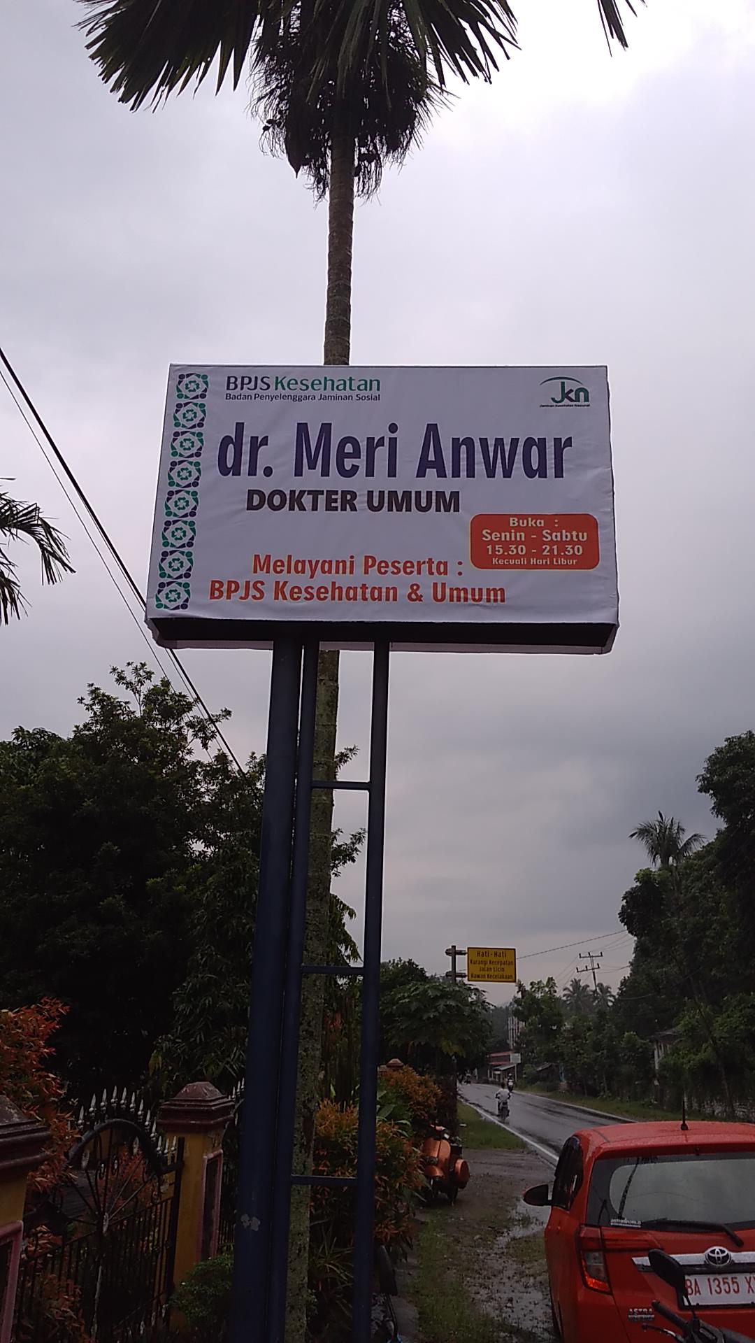 Praktek Dokter Meri Anwar