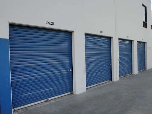 Storage Facility «Extra Space Storage», reviews and photos, 8540 Cedros Ave, Panorama City, CA 91402, USA
