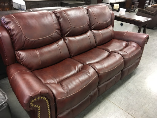 Furniture Store «Lexington Overstock Warehouse Furniture & Mattress», reviews and photos, 156 W Tiverton Way, Lexington, KY 40503, USA