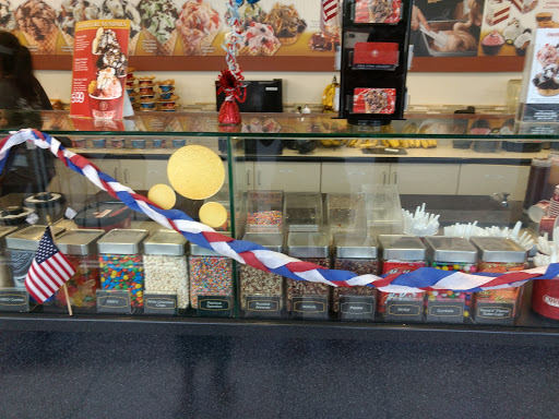 Ice Cream Shop «Cold Stone Creamery», reviews and photos, 9960 Southside Blvd #100, Jacksonville, FL 32256, USA