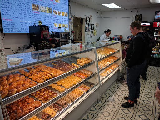Donut Shop «S H Donuts», reviews and photos, 5313 Manor Rd, Austin, TX 78723, USA