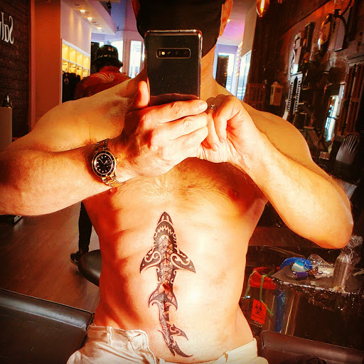 Tattoo Shop «Love Hate Tattoo Studio», reviews and photos, 1360 Washington Ave, Miami Beach, FL 33139, USA