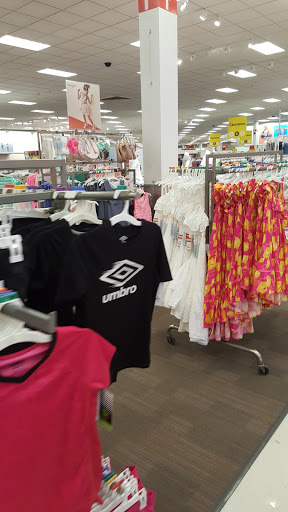 Department Store «Target», reviews and photos, 3850 Hempstead Turnpike, Levittown, NY 11756, USA