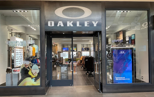 Oakley Store, 132 Christiana Mall #1454, Newark, DE 19702, USA, 
