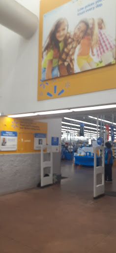 Department Store «Walmart Supercenter», reviews and photos