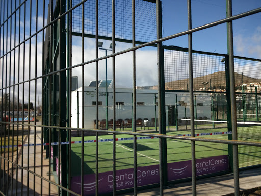 Pistas De Pádel Cenes De La Vega — foto 2