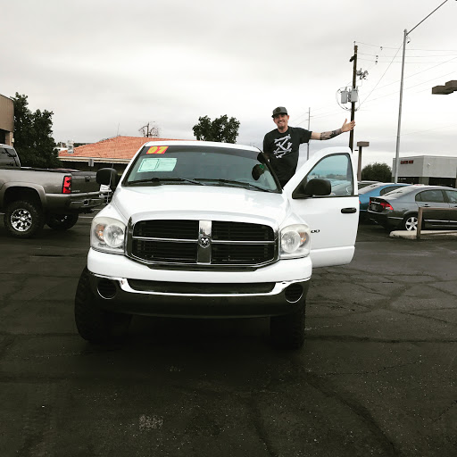 Used Car Dealer «Avondale Auto Center», reviews and photos, 15 W Van Buren St, Avondale, AZ 85323, USA