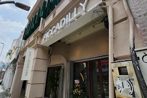 Piccadilly Cafe image