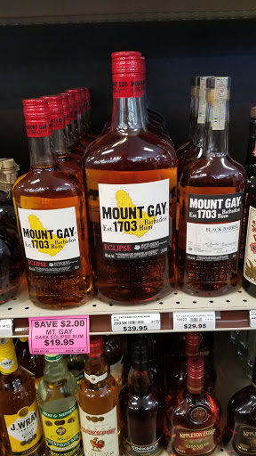 Liquor Store «Hillsboro Liquor Store», reviews and photos, 2055 SE Tualatin Valley Hwy #14, Hillsboro, OR 97123, USA