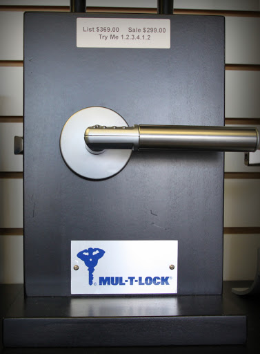 Locksmith «Smiley Locksmith», reviews and photos, 30 E Oakland Park Blvd, Wilton Manors, FL 33334, USA