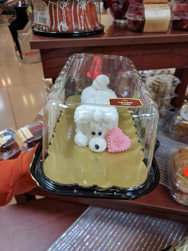 Grocery Store «Kroger», reviews and photos, 305 E Lewis and Clark Pkwy, Clarksville, IN 47129, USA