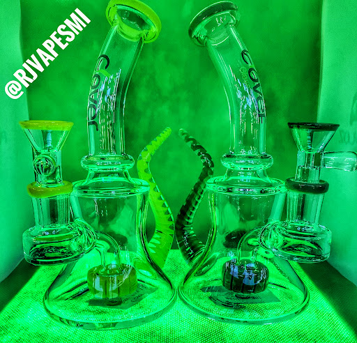 Tobacco Shop «Tobacco Town», reviews and photos, 47043 Gratiot Ave, Chesterfield, MI 48051, USA