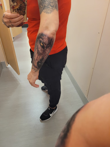 Tattoo Shop «Evolution Tattoo Studio», reviews and photos, 570 Bridgeton Pike #1, Mantua Township, NJ 08051, USA