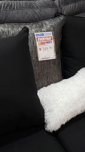 Furniture Store «Discount Furniture Store», reviews and photos, 504 E Market St, York, PA 17403, USA