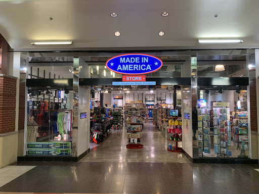 Clothing Store «Made in America Store», reviews and photos, 1 Walden Galleria Dr, Buffalo, NY 14225, USA