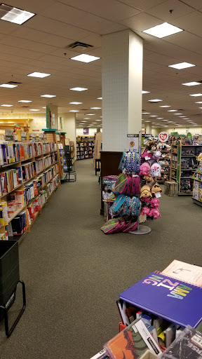 Book Store «Barnes & Noble», reviews and photos, 21001 N Tatum Blvd #42, Phoenix, AZ 85050, USA