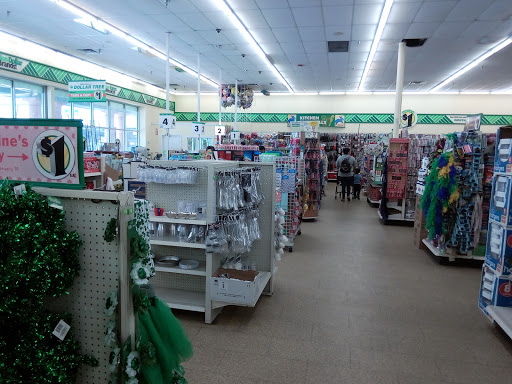 Dollar Store «Dollar Tree», reviews and photos, 1466 N Woodland Blvd, DeLand, FL 32720, USA