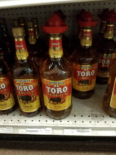 Wine Store «World Wines & Liquors», reviews and photos, 10275 Northfield Rd, Northfield, OH 44067, USA