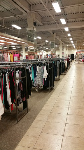 Clothing Store «Burlington Coat Factory», reviews and photos, 24 Wayne Hills Mall, Wayne, NJ 07470, USA