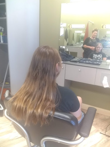 Hair Salon «Great Clips», reviews and photos, 5700 Youngstown Warren Rd, Niles, OH 44446, USA