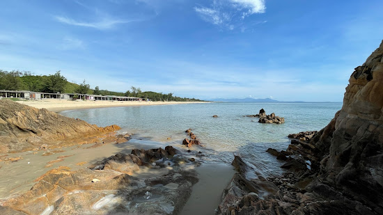 Dancing Rock beach