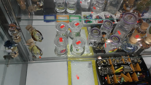 Tobacco Shop «One Love Tobacco & Gifts», reviews and photos, 7116 Gulf Blvd, St Pete Beach, FL 33706, USA