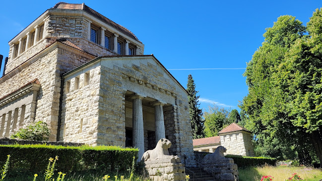 Verwaltung und Krematorium Rosengarten