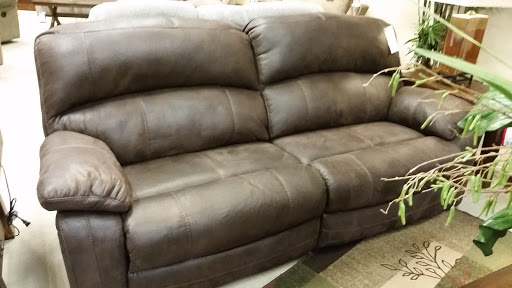 Furniture Store «Fashion Furniture», reviews and photos, 255 W El Paso Ave, Fresno, CA 93711, USA