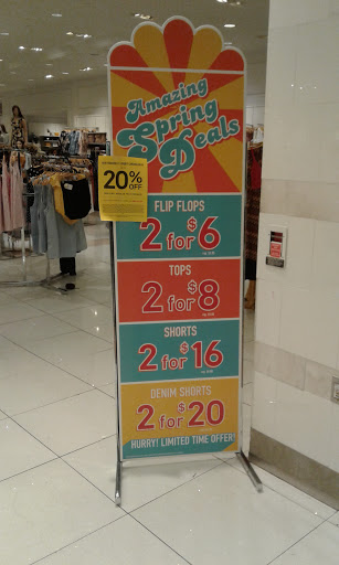 Clothing Store «F21 XXI», reviews and photos, 2800 N Main St #201, Santa Ana, CA 92705, USA