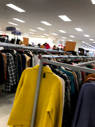Department Store «T.J. Maxx», reviews and photos, 588 Francisco Blvd W, San Rafael, CA 94901, USA