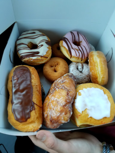 Donut Shop «Lil Donut Factory», reviews and photos, 4543 Scioto Darby Rd, Hilliard, OH 43026, USA