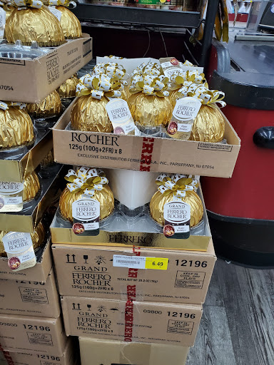 Asian Grocery Store «Hoa Binh Garden Grove Supermarket», reviews and photos, 13922 Brookhurst St, Garden Grove, CA 92843, USA