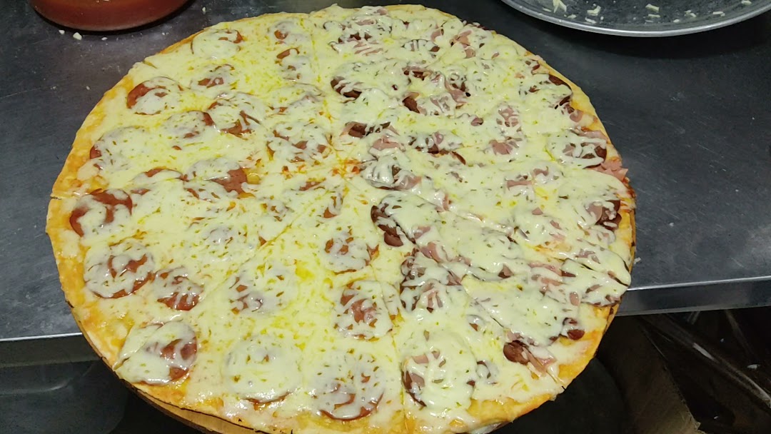 Jennys Pizza