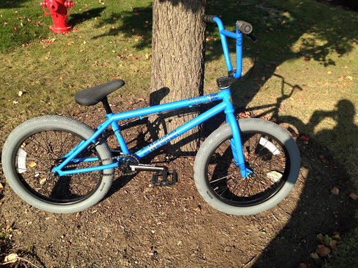 Bicycle Store «Lifestyle Cycle», reviews and photos, 326 S Milwaukee Ave, Libertyville, IL 60048, USA