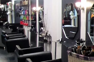 Coiffeur Maquillage image