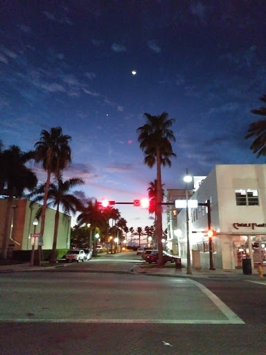 Grocery Store «M & L Food Market», reviews and photos, 7446 Collins Ave, Miami Beach, FL 33141, USA