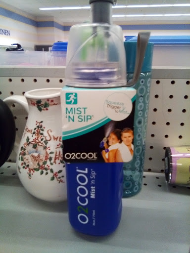 Thrift Store «Goodwill Outlet», reviews and photos, 3235 Portland Rd NE, Salem, OR 97301, USA