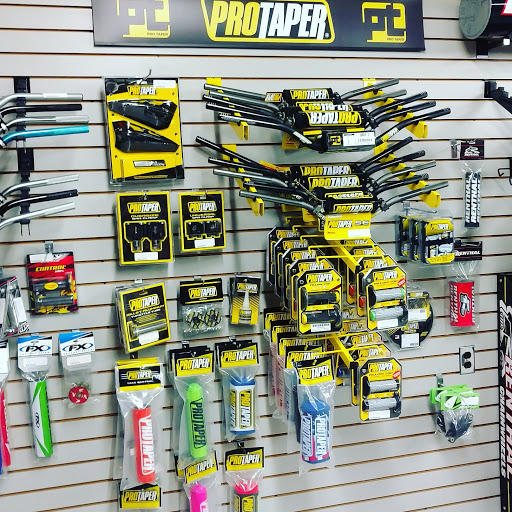 Motorcycle Repair Shop «1Up Motorsports», reviews and photos, 645 N 1st St, Dixon, CA 95620, USA