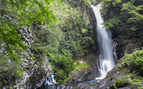 Kama-daru Falls (7) image