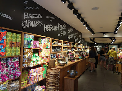 LUSH Cosmetics Maastricht Grote Staat 48, 6211 CX Maastricht, Pays-Bas