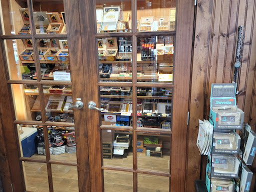 Tobacco Shop «GoodFellas Smoke Shop», reviews and photos, 1007 Caprice Dr, Castle Rock, CO 80109, USA