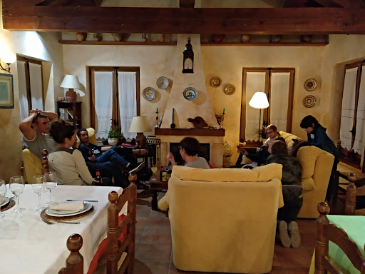 Información y opiniones sobre Hotel Restaurante Aguallevada de Robleda-Cervantes