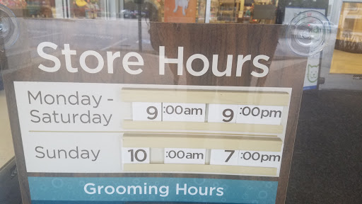 Pet Supply Store «Petco Animal Supplies», reviews and photos, 7680 Poplar Ave, Germantown, TN 38138, USA