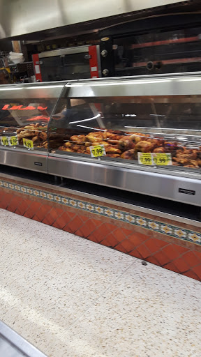 Supermarket «Vallarta Supermarkets», reviews and photos, 13820 Foothill Blvd, Sylmar, CA 91342, USA