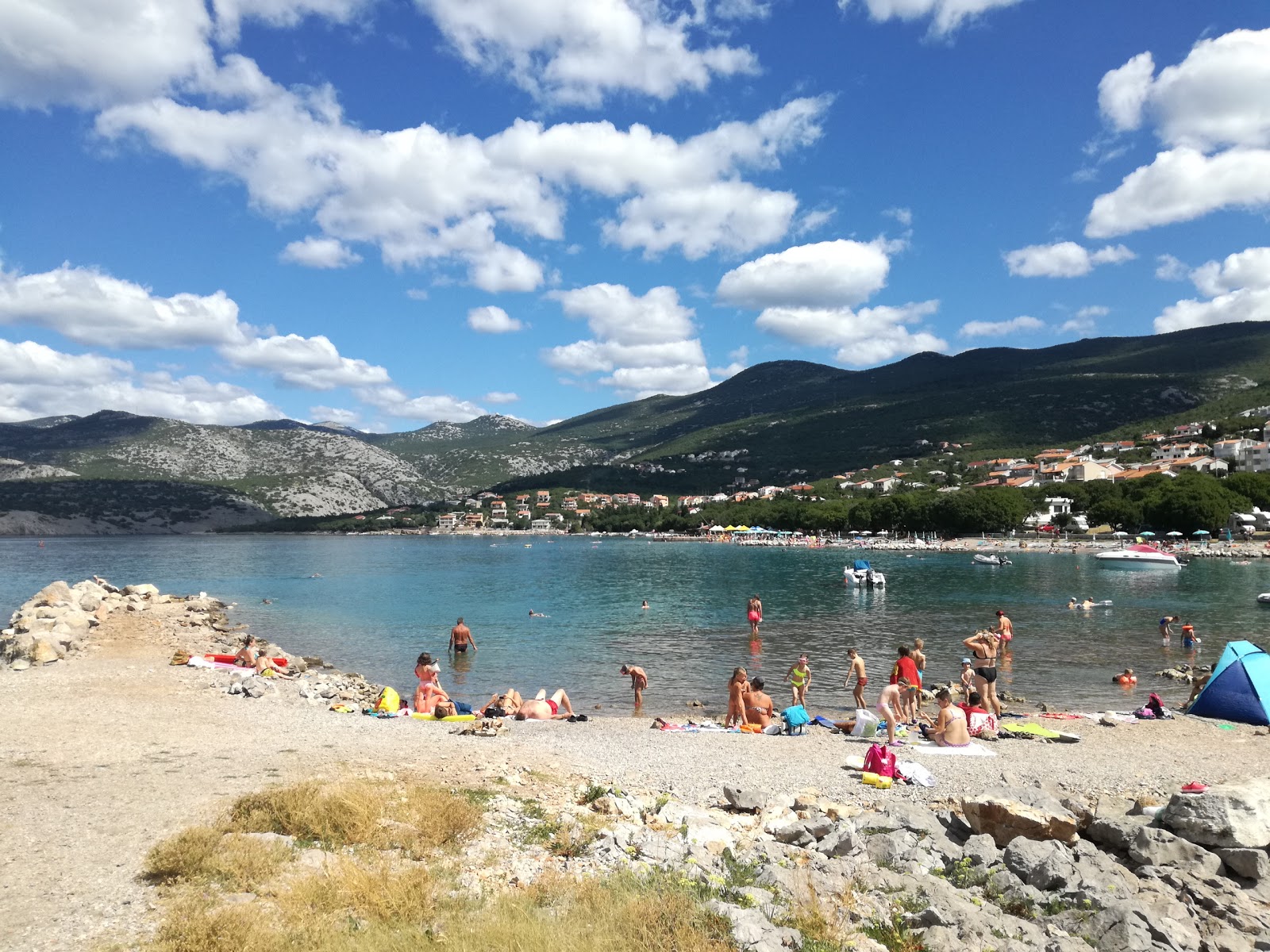 Plaza Klenovica'in fotoğrafı - Çocuklu aile gezginleri için önerilir